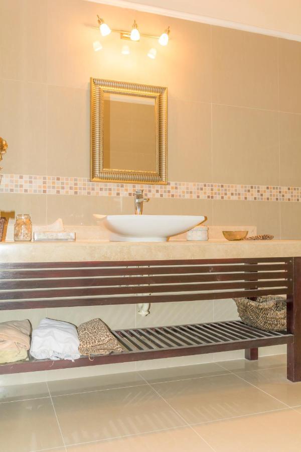 Hotel Boutique Mansion La Ceiba Mérida Esterno foto